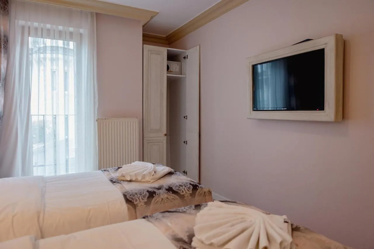 Agora Hostel Istanbul