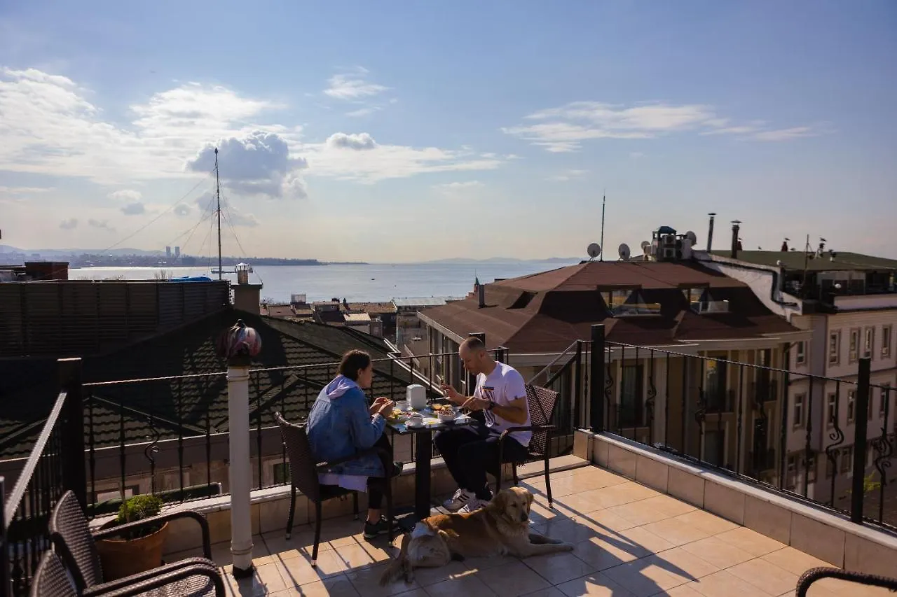 Agora Hostel Istanbul